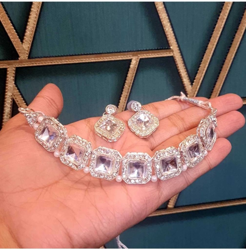 Dimand silver necklace 