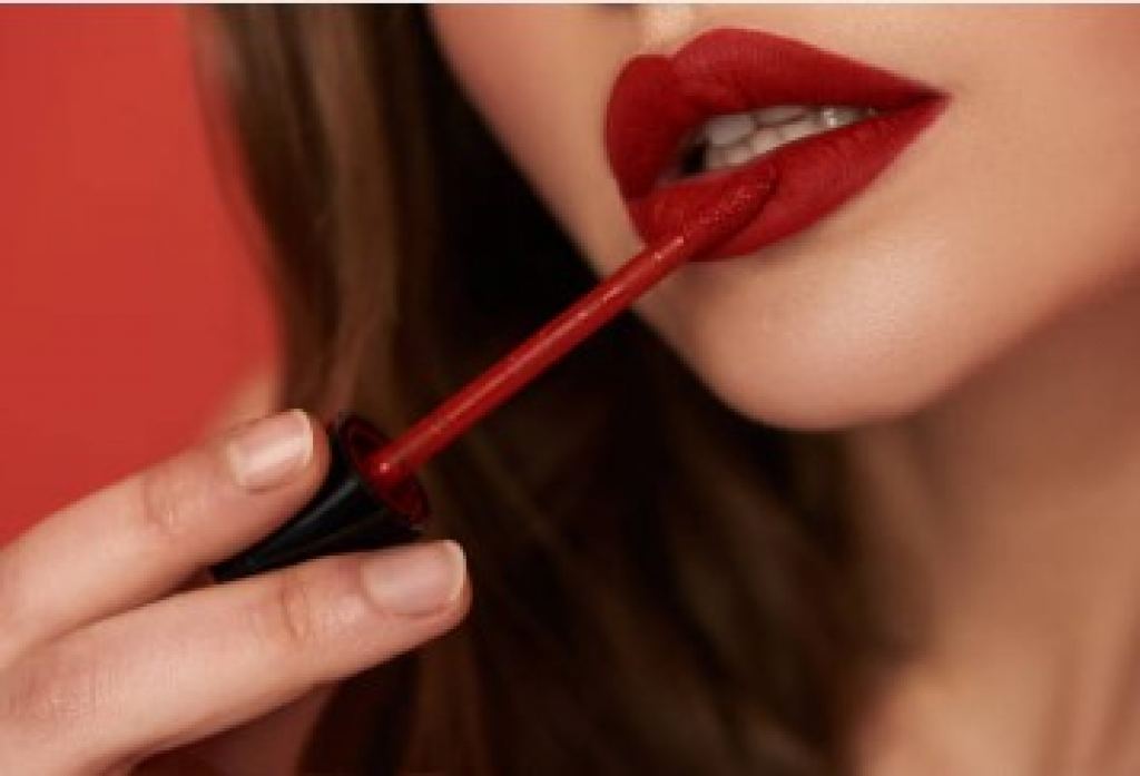 Lipstick 003