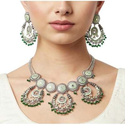 Necklace & Earrings
